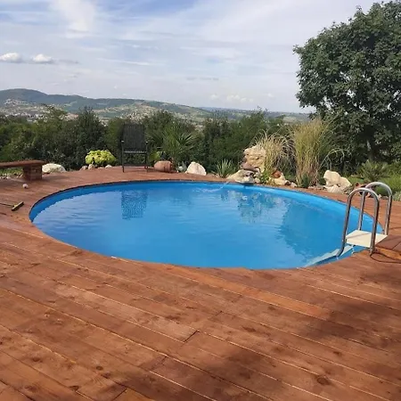 Etno Kompleks Orahovac - Vajat Slavuj Arandjelovac