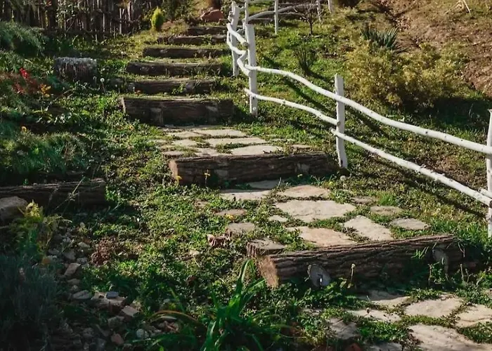 Etno Kompleks Orahovac - Vajat Slavuj Chalet *